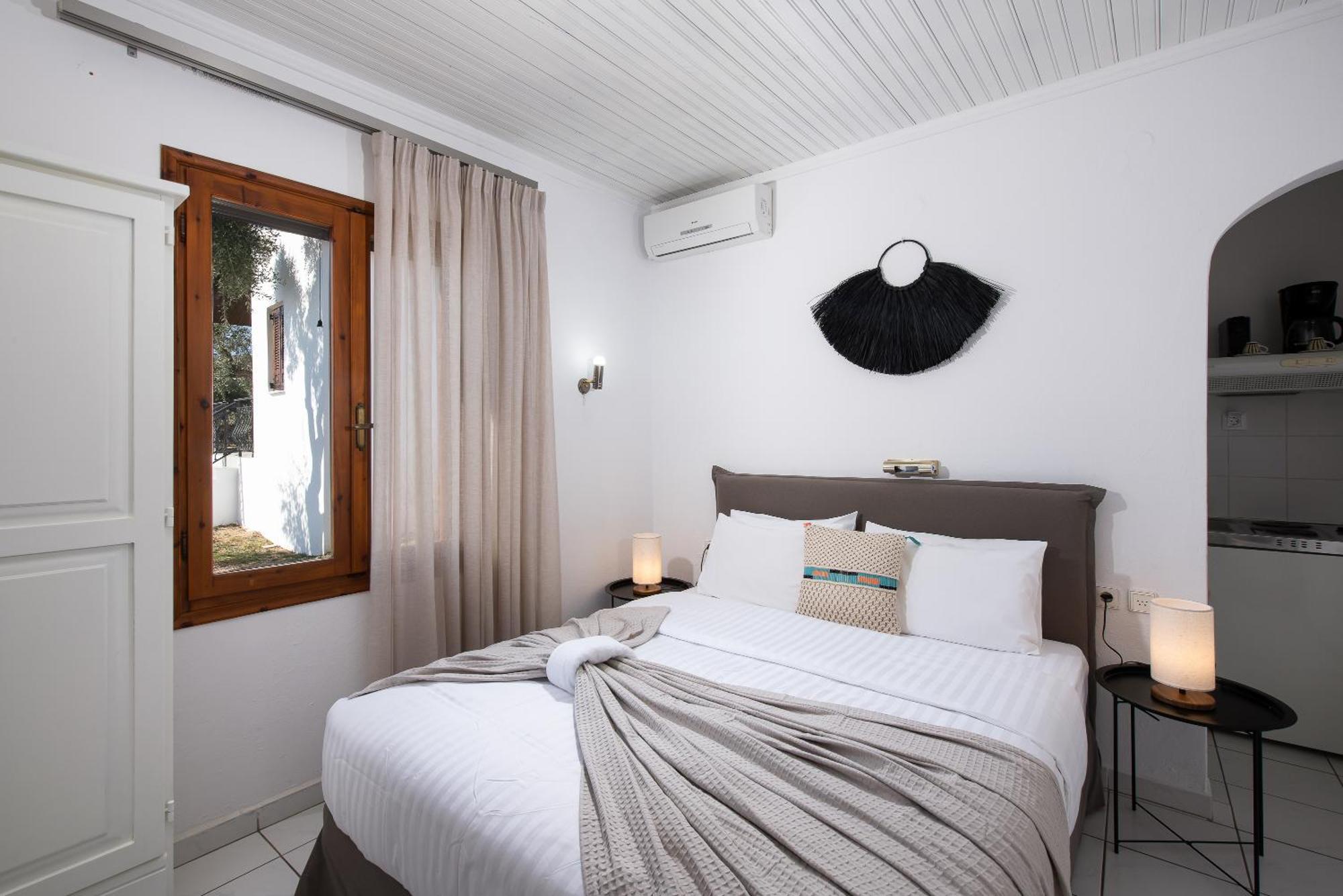 Aparthotel Acroterra - Easy Living à Alikí Extérieur photo